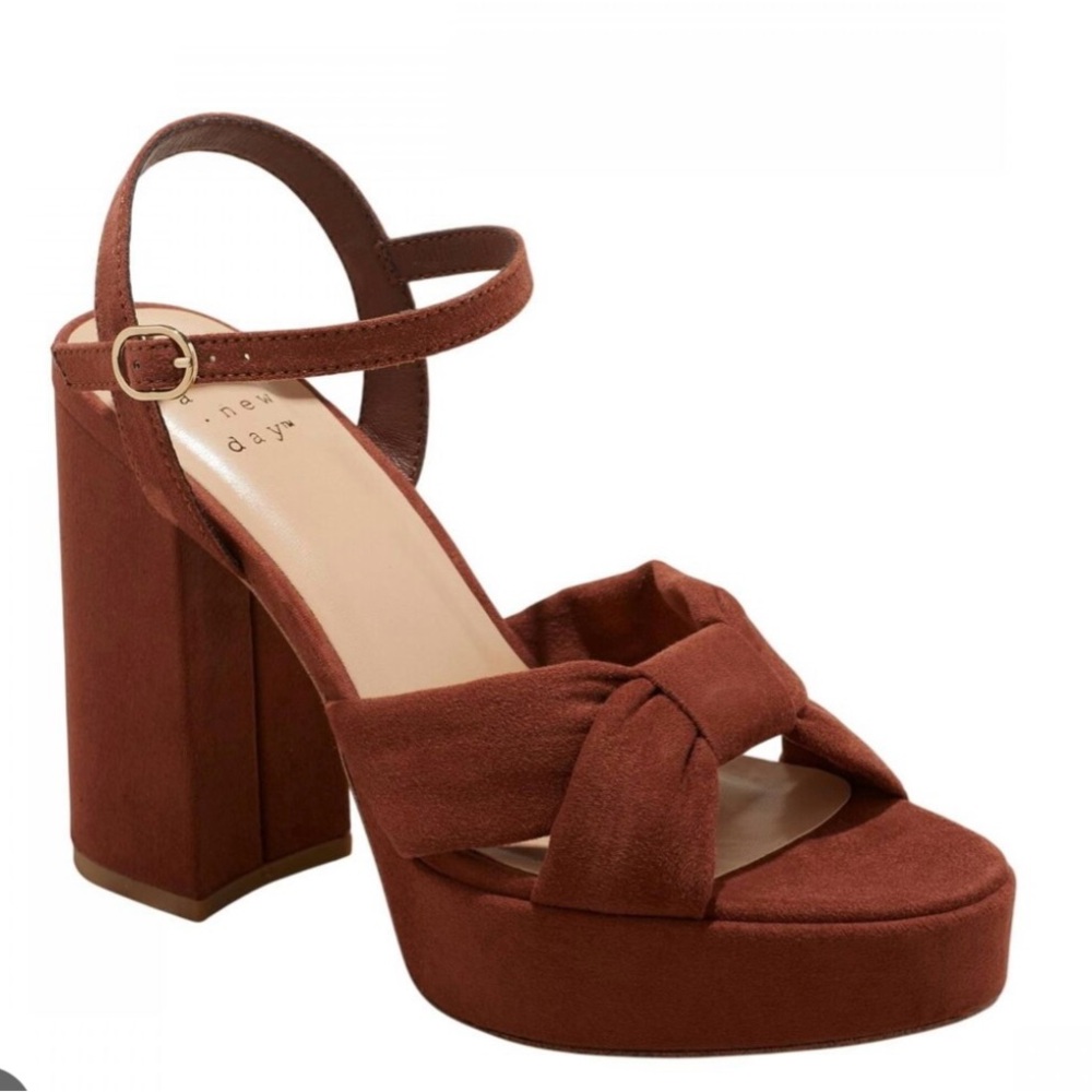 Women's Chunky Brown Platform Sandals